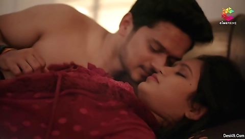 Brunette milf on the bed and she loves to play with her legs