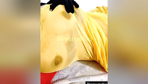 Indian girl undresses and undresses with her big boobs