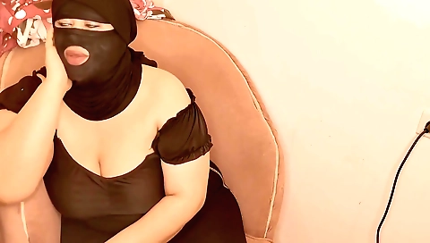 Thick bbw milf gets fucked by her stepmother-in-law