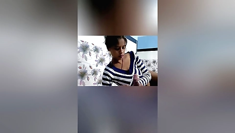 Indian amateur hawt on cam at home 09d82e0d0f69714366944e97b0523950