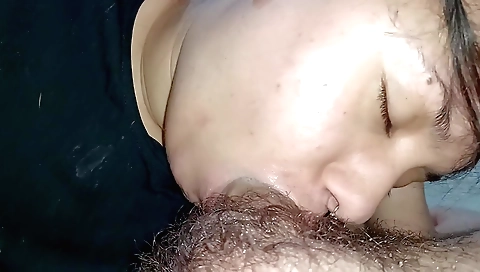 Indian teen 18+ deepthroat and tongue sucking in the world