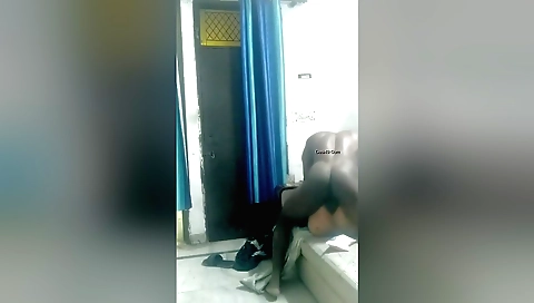 Today Exclusive- Desi Chick Give Blowjob And Fucked