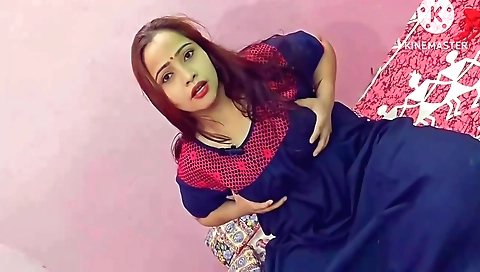 Brunette bhabhi with a sexy body is getting fucked in my living room