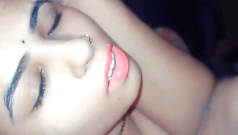 Hot indian chick making her pussy creampie in homemade video