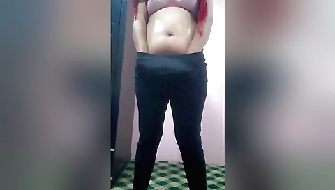 Solo sexy indian milf with hair getting squirting from pleasure