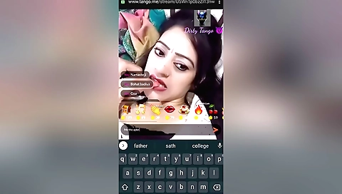 Amateur brunette solo dance video with a sexy body