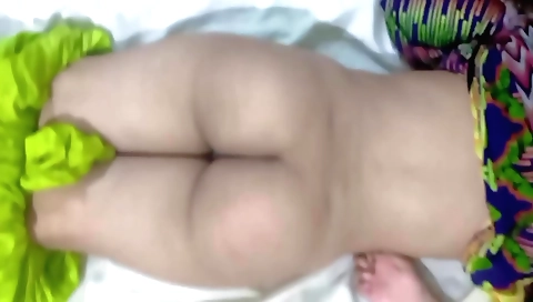 Indian massage video with a hot and sexy bhabhi girl