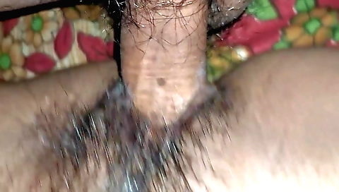 Indian girl in homemade 2016 sex video in hardcore style