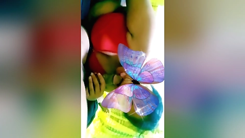 Indian brunette handjob and handjob in amateur video