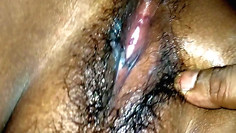 Indian babe with a small ass and a nice booty in this vid