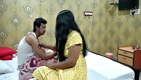 Indian busty brunette in lingerie fucked in hotel room