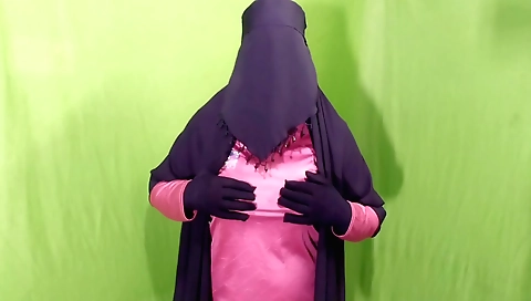 Stepson Spends The Night With Beautiful Stepmother