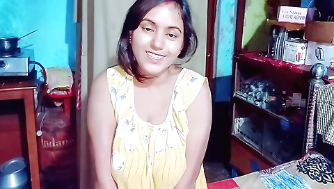 Indian chick with big tits swallows and sucks a dick