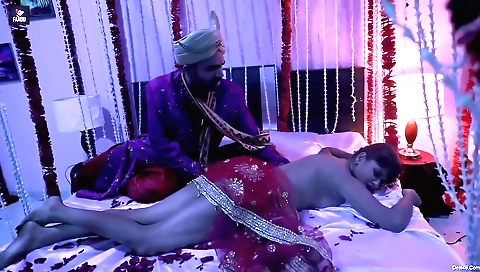 A brunette with a natural body is showing off on the internet