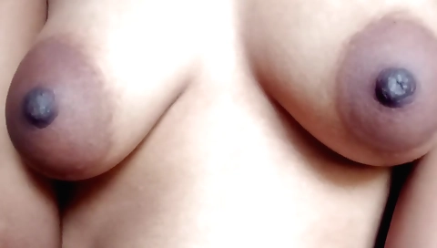 Indian girl with a nice body is really good at sex