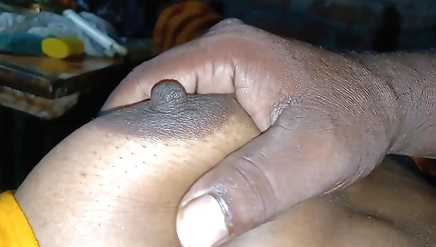 Indian sex video with a hot babe and her boyfriend