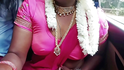 Car sex with a big ass brunette milf in amateur video