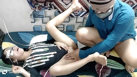 Indian teen and her husband have a wild sex in the night