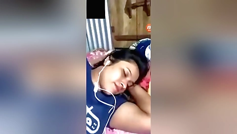 Bhabhi in bikini is showing her sexy legs and small boobs