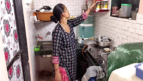 Sexy indian with a sexy smile is a tease for her stepbrother