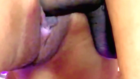 Indian chick gets fucked in a hardcore way in an amateur clip