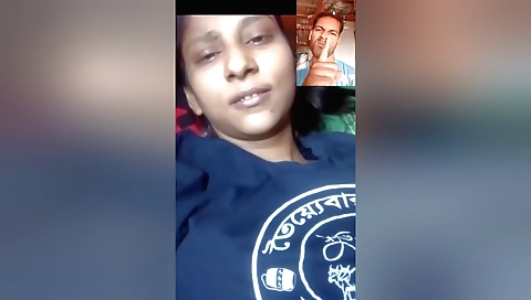 Stunning brunette amateur solo video with big booty