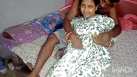 Indian hairy bhabhi getting a fuck on her hairy body