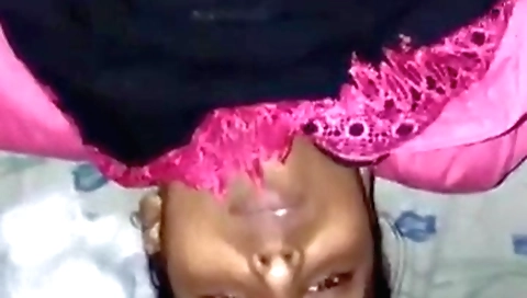 Indian teen with a small ass and a sexy pussy gets creampie