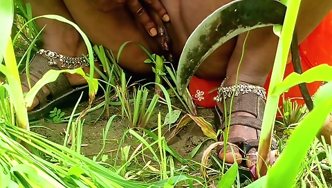 Amateur indian solo female masturbates in the field