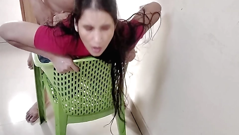 Big booty brunette teen giving a deepthroat blowjob to a guy